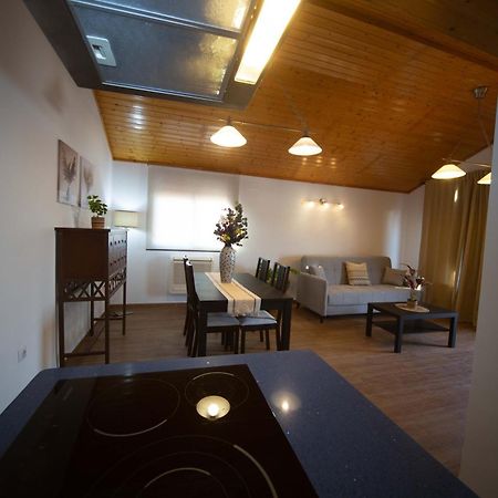 Apartament Apartamento Santa Barbara Castilleja de la Cuesta Zewnętrze zdjęcie